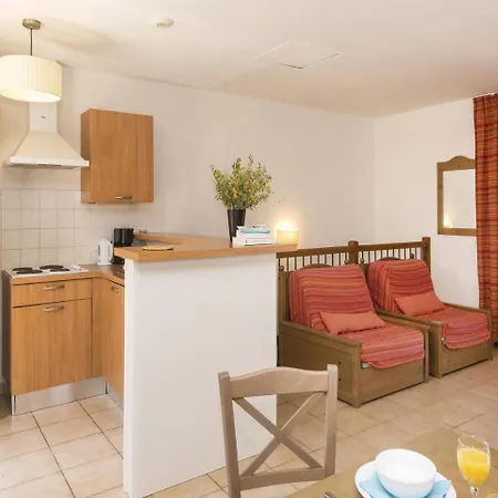 Apartment Montchamp M 757 *